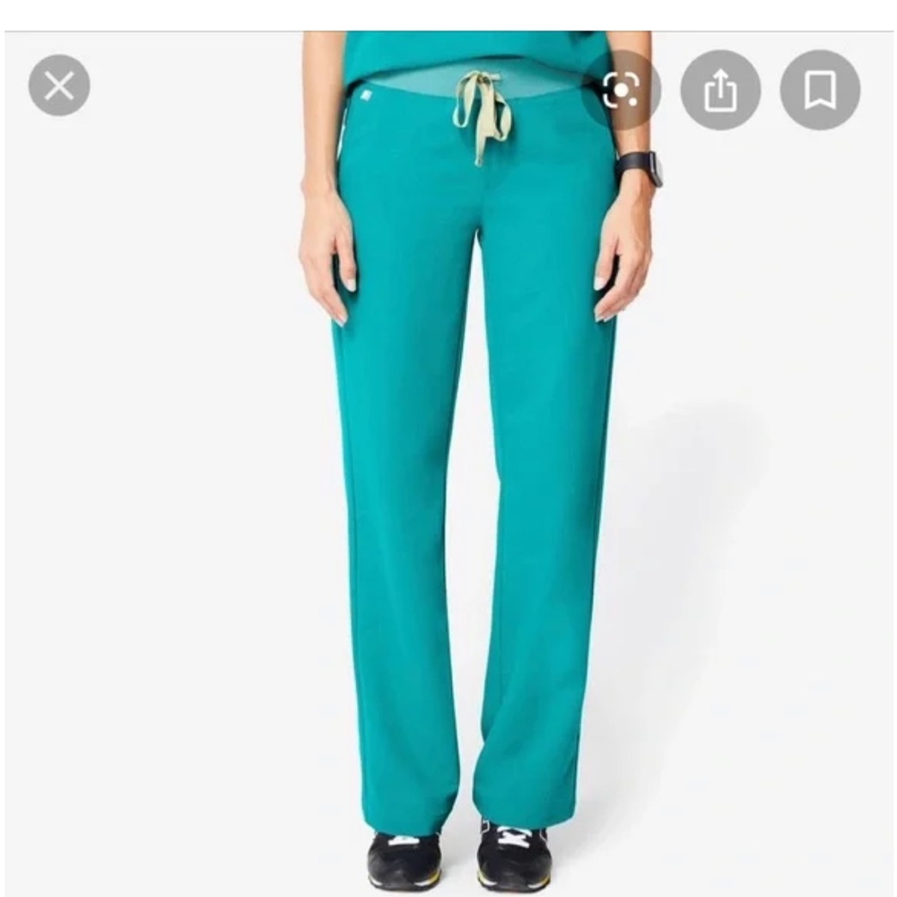 Figs wide-leg scrub pant size xs